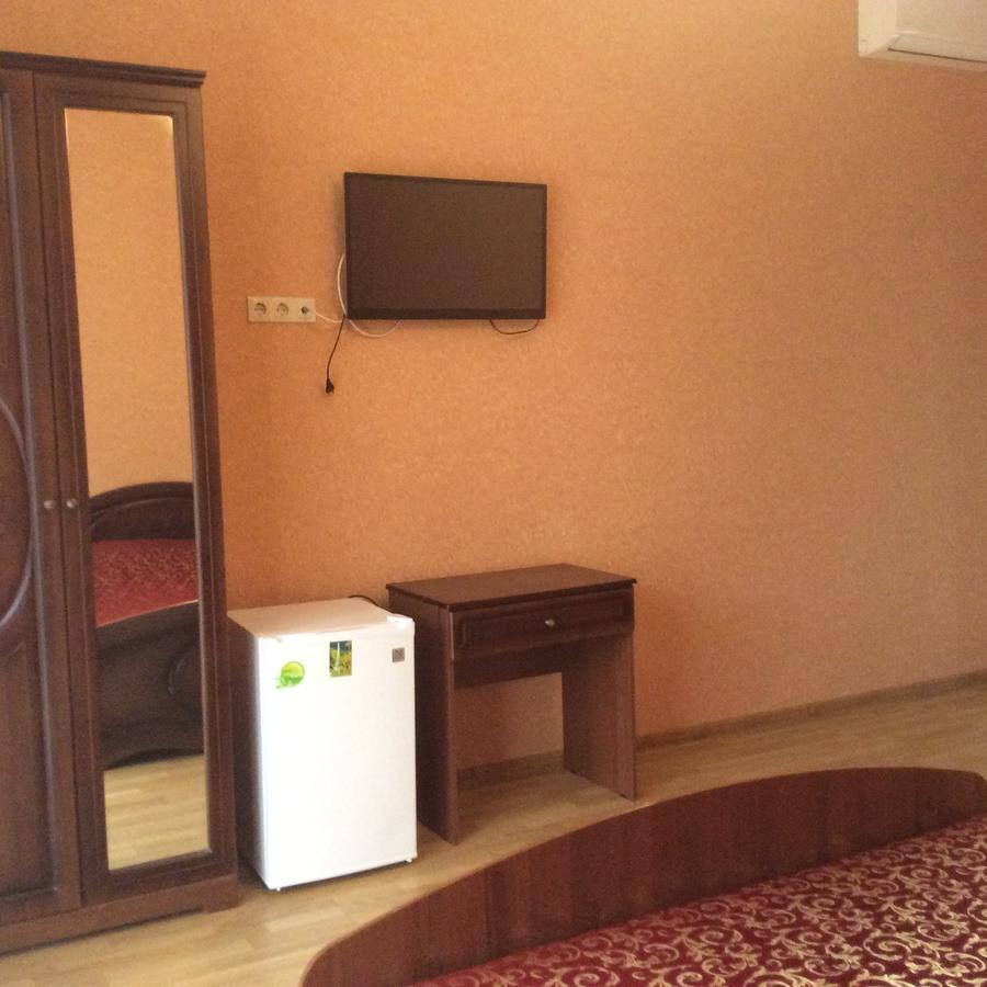 Guest House Dali Gagra Exterior foto